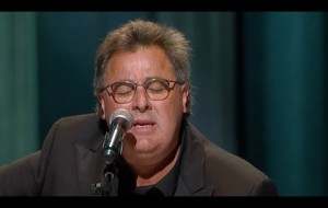 Vince Gill Mourns a Country Legend With an Elvis Presley Song
