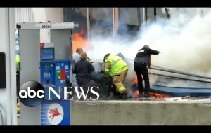 Firefighter trapped in convenience store fire