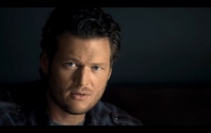 Blake Shelton - Who Are You When I'm Not Looking (Official Music Video)