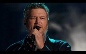 Blake Shelton Catches Up with The Ride on KFROG 95.1, the complete interview. Februari 2021