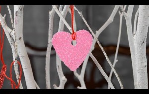 EASY DIY Valentines Day Centerpieces!