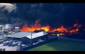 Texas chemical fire produces huge pillar of smoke