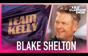 Blake Shelton Lied About Wearing His 'Team Kelly' Jacket