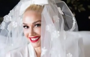 Gwen Stefani’s Wedding Dress Was Filled With Subtle Tributes