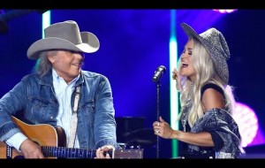Carrie Underwood Sings —AND DANCES — With Dwight Yoakam!